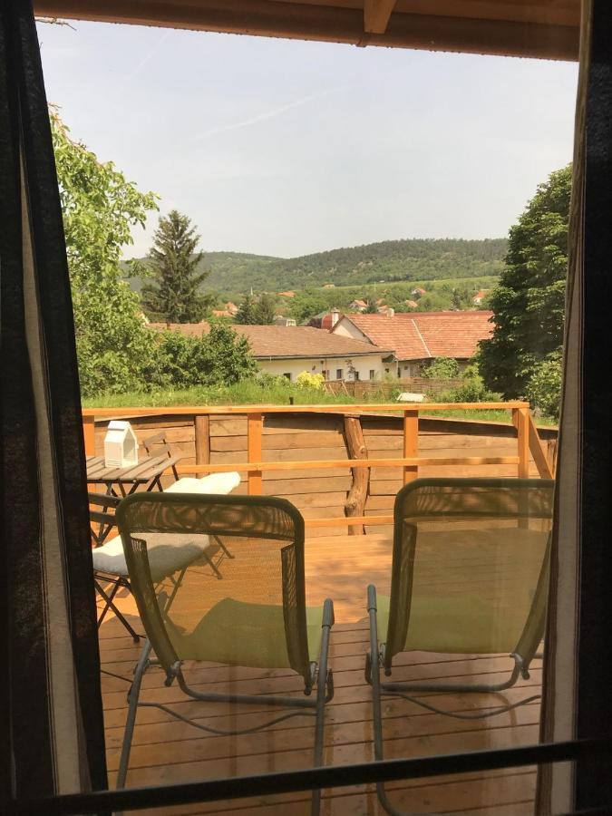 Mohatetos Lombhaz Urom Exteriér fotografie